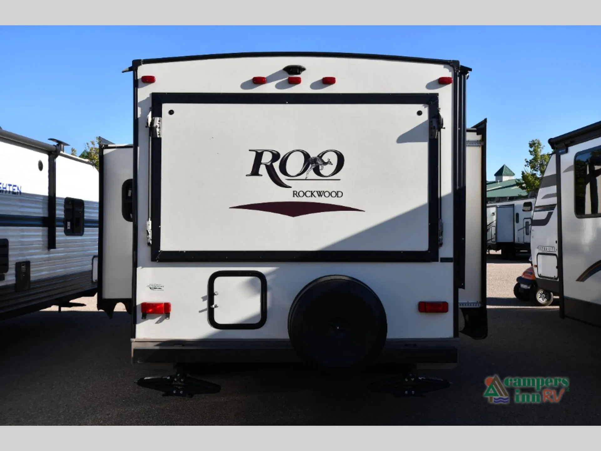 2018 Forest River Rockwood Roo 23IKSS - Photo 3