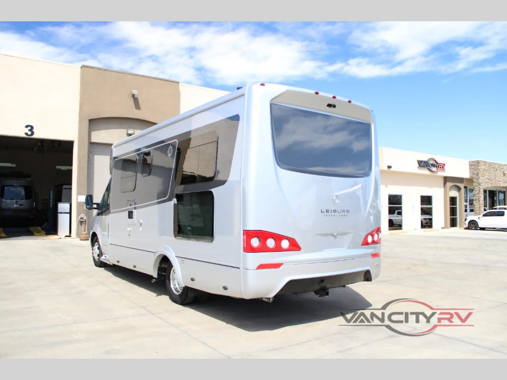 2023 Leisure Travel Unity U24RL - Photo 4