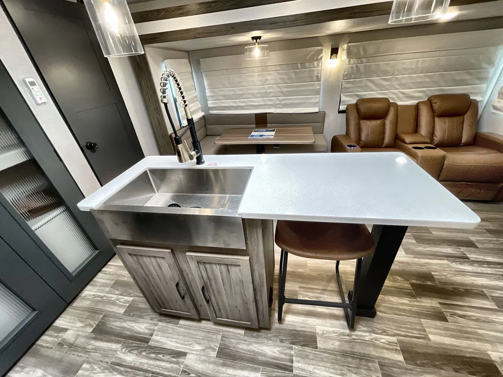 2025 Forest River Vibe 3400BH, Photos photo 10