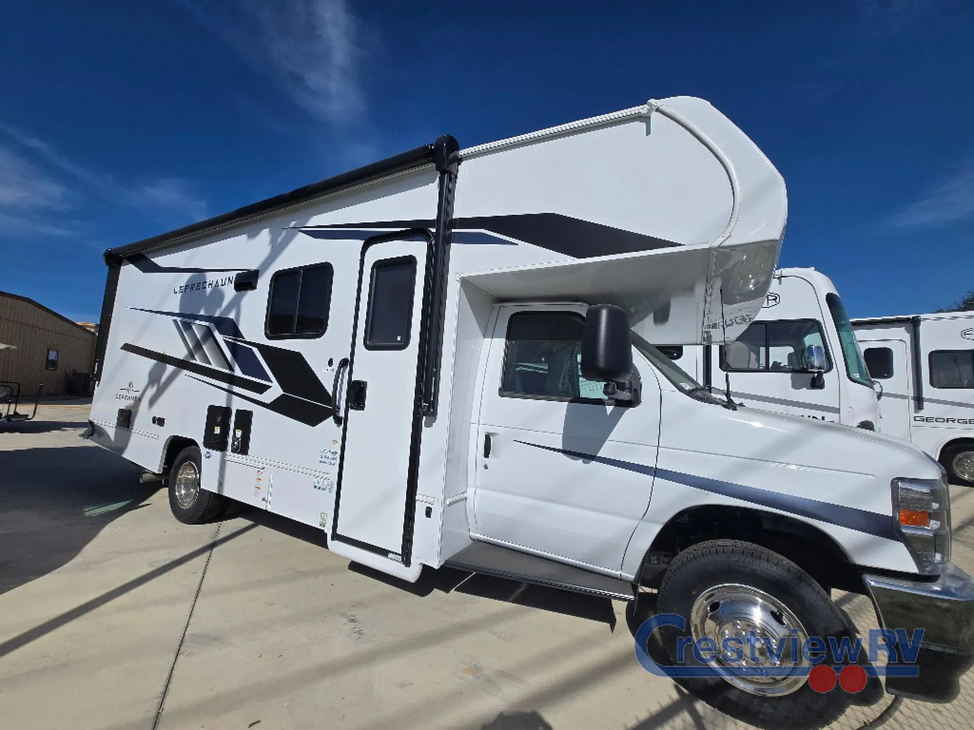 2026 Coachmen Leprechaun 230FS - Ford 450 - Photo 3