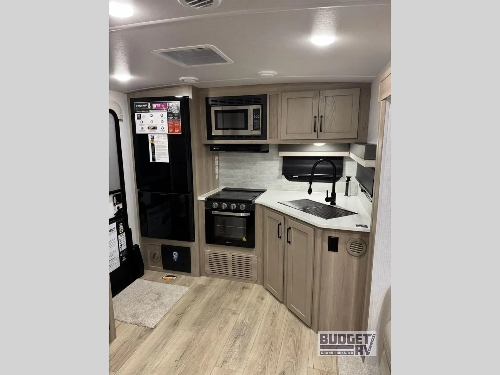 2025 Forest River Flagstaff Super Lite 26RKBS — Photo 6