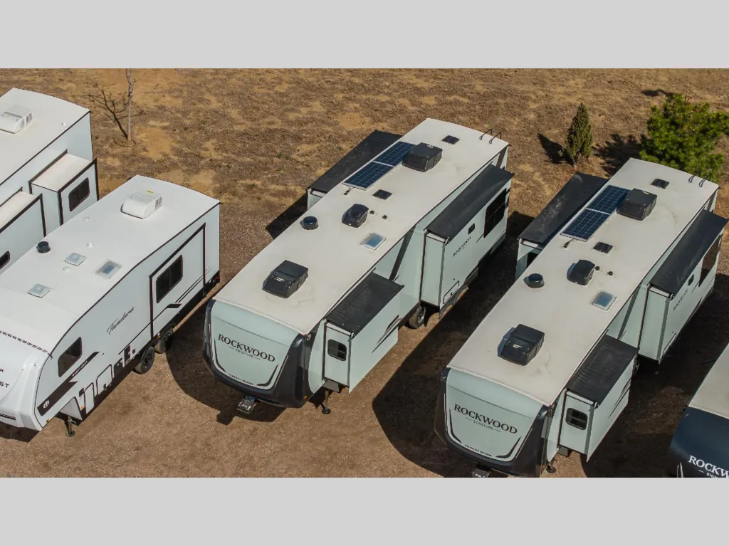 2026 Forest River Rockwood Signature R372RL, Photos photo 33