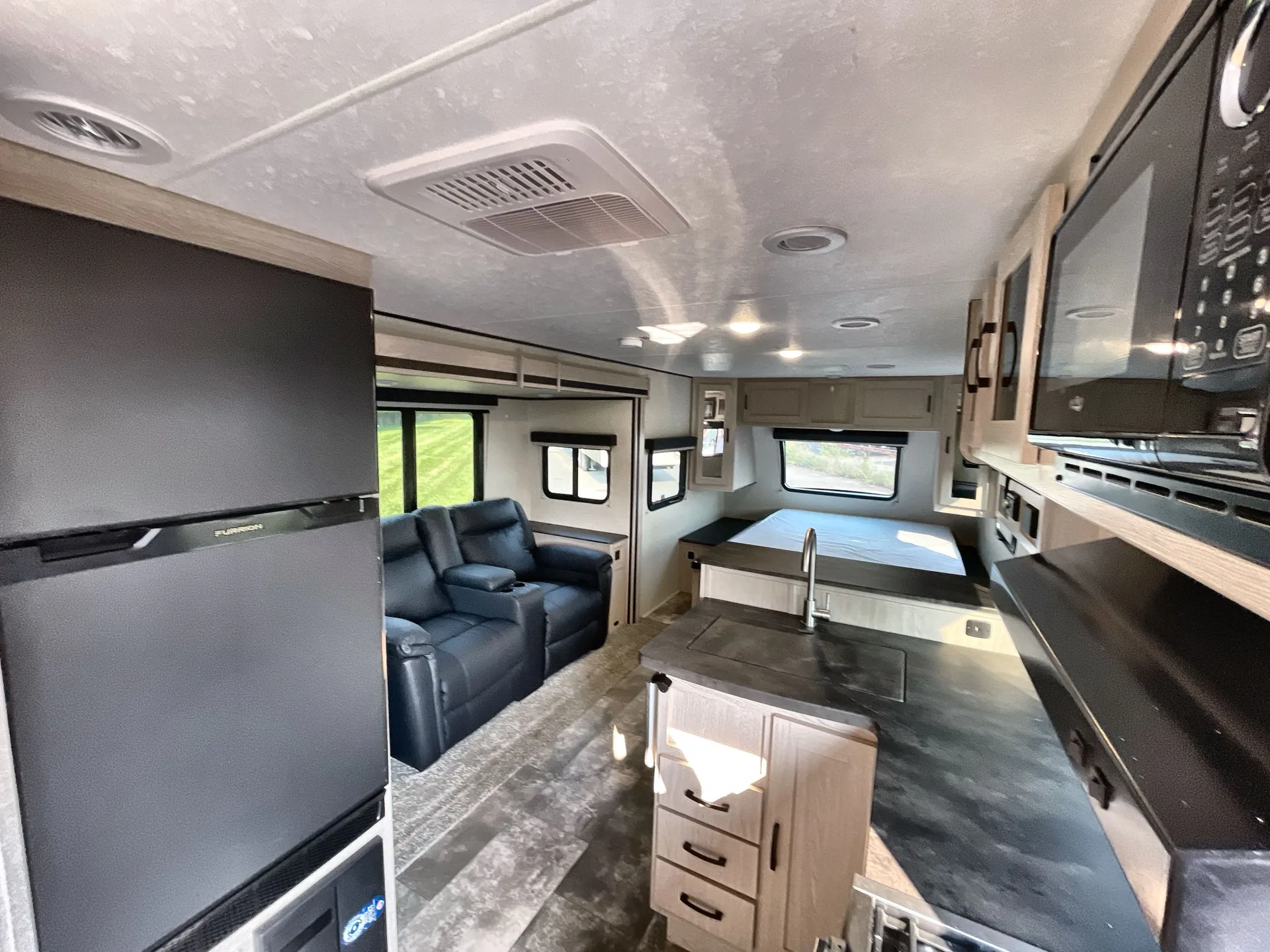 2023 Coachmen Apex 211RBS — living area main
