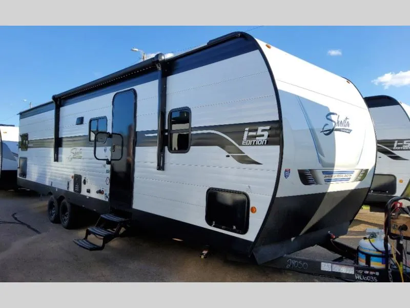 2026 Shasta RVs i-5 Edition 532BEDS - Photo 2
