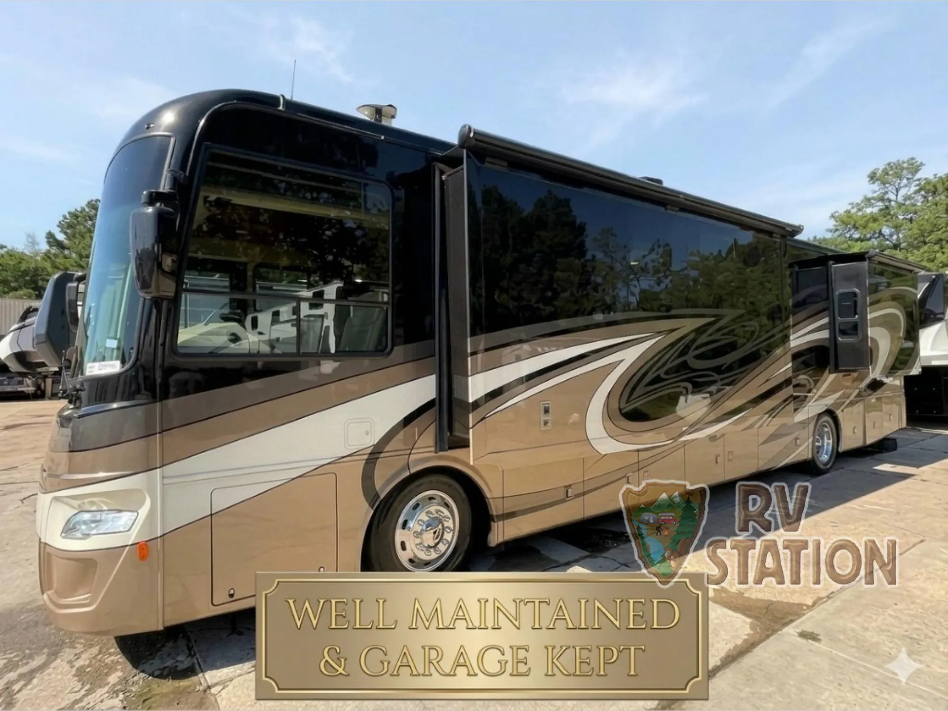 2016 Forest River Berkshire XL 40A - Photo 2