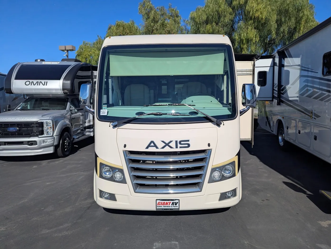 2023 Thor Motor Coach Axis 24.4 - Photo 3