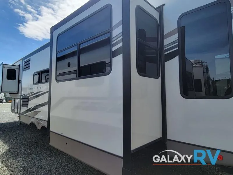 2023 Forest River RV Wildwood 35RE - Photo 2