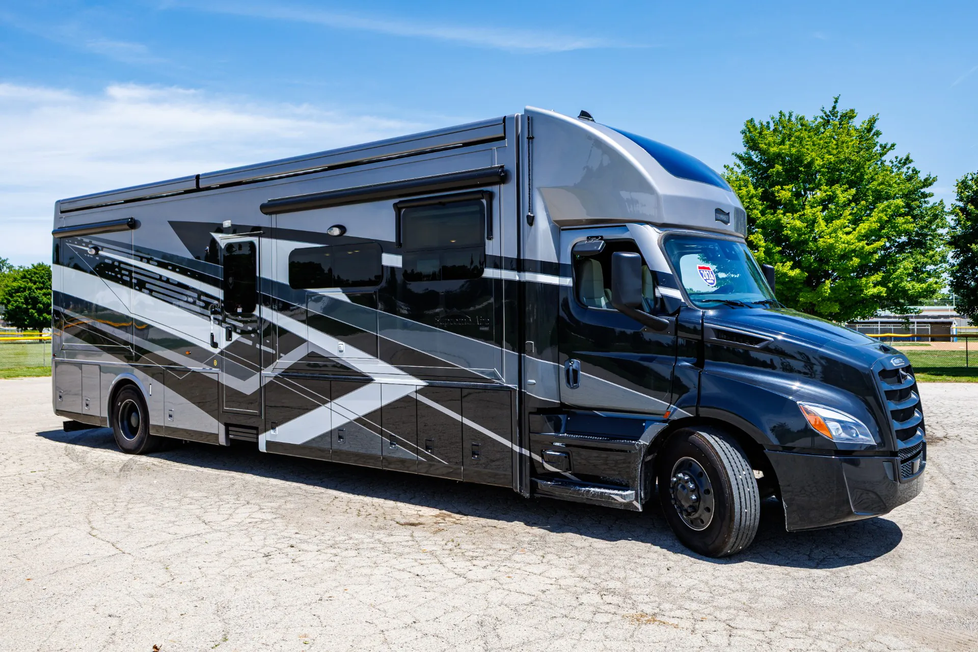 2026 Newmar Supreme Aire 4129 - Photo 2