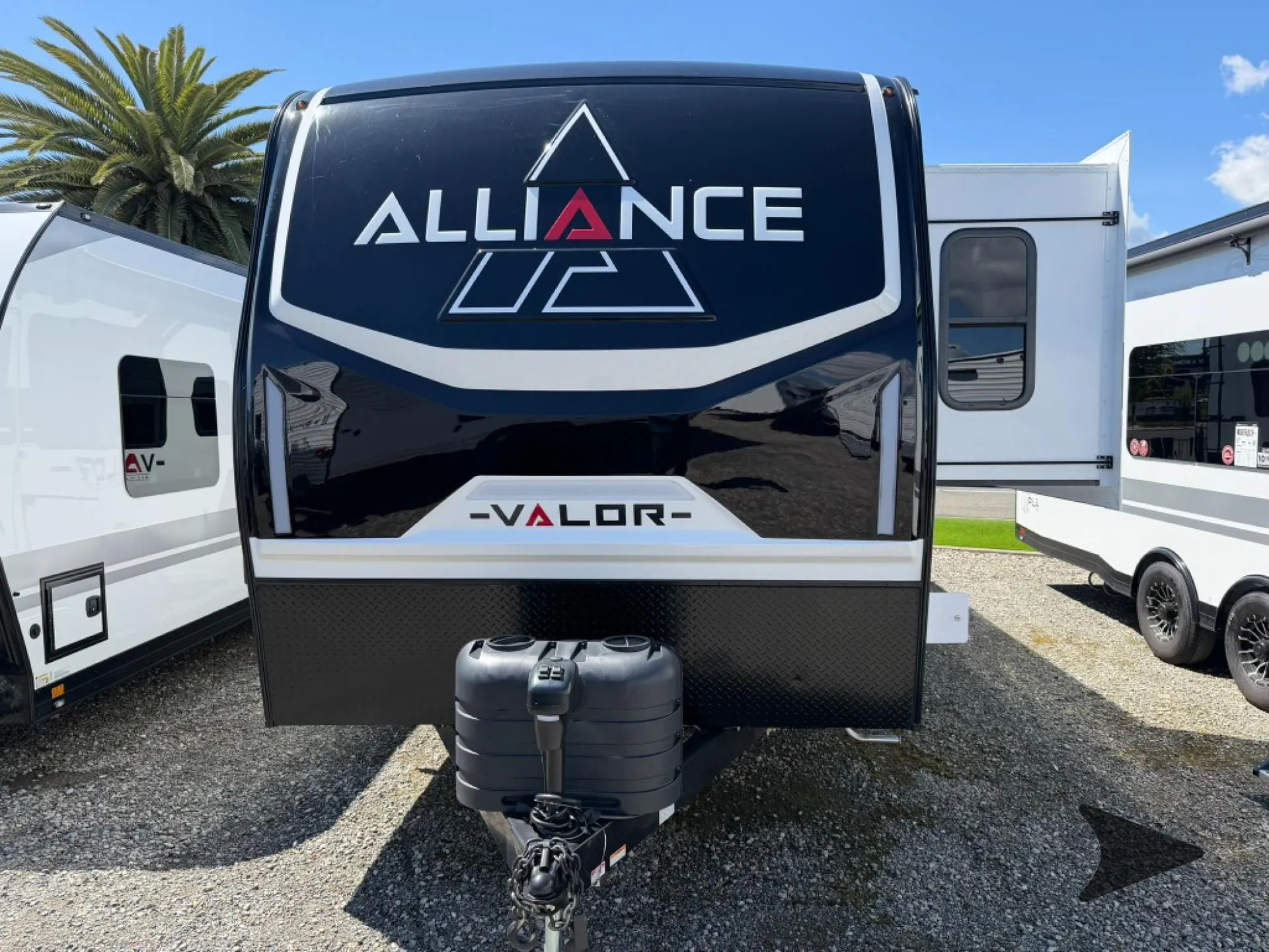 2026 Alliance RV Valor All-Access 23T15 - Photo 4