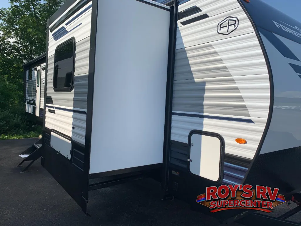 2027 Forest River Puma 32BHQS, Photos photo 3