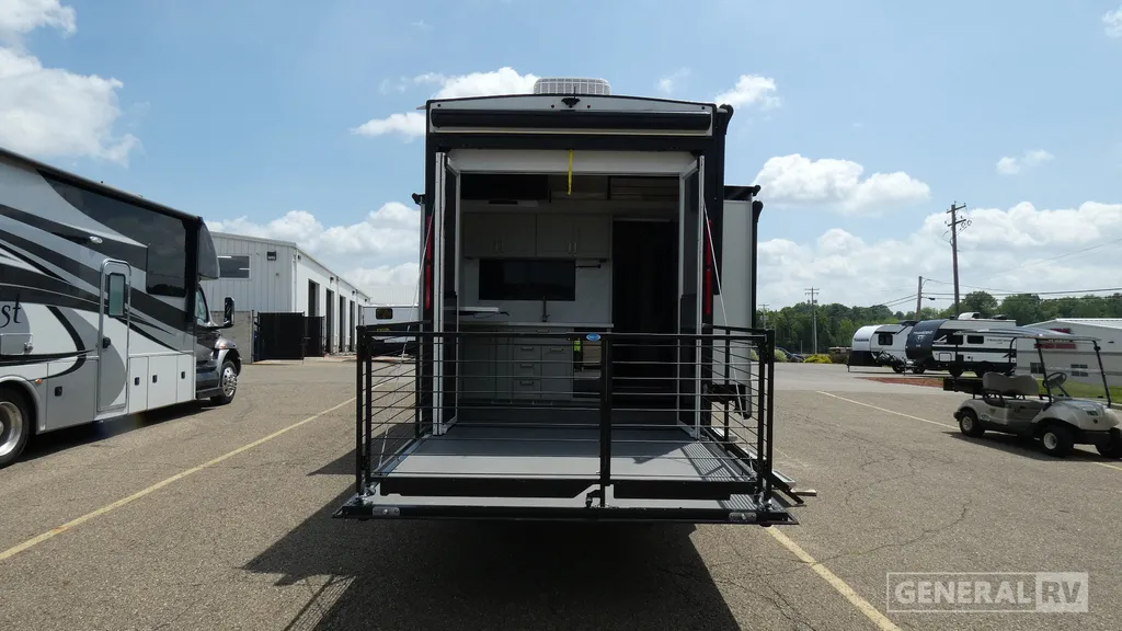 2025 Brinkley Model G 3250, Photos photo 31