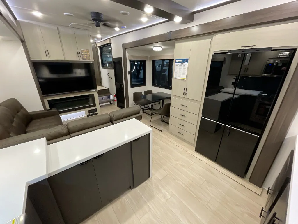 2027 Forest River RV Wolverine 32JF, Photos photo 8