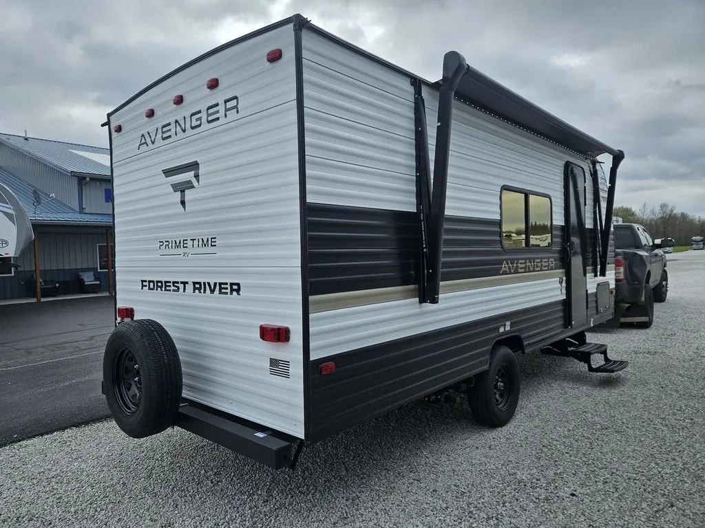 2026 Prime Time Avenger LT 17DBX - Photo 3