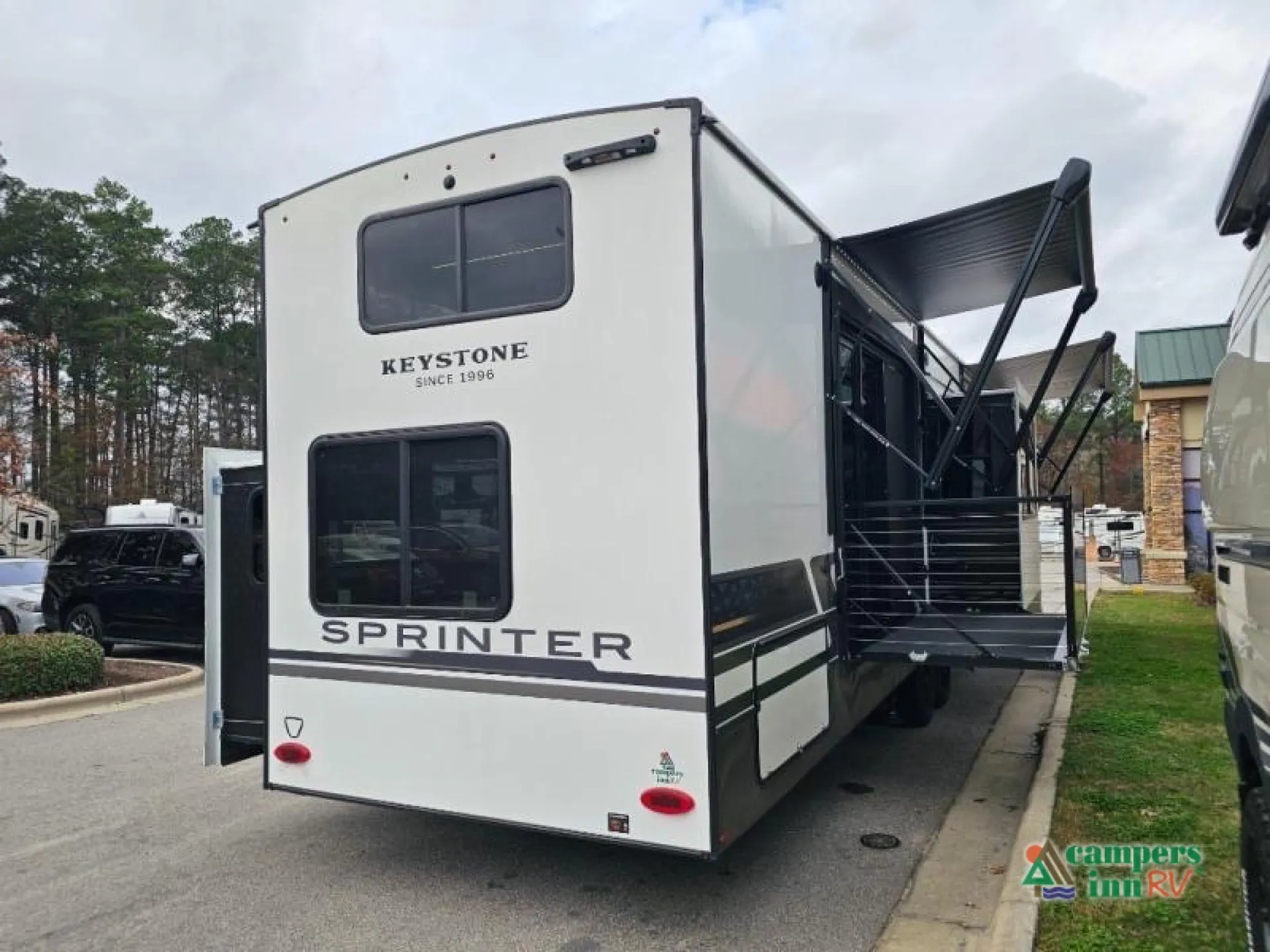 2026 Keystone Sprinter 3950SSP - Photo 4
