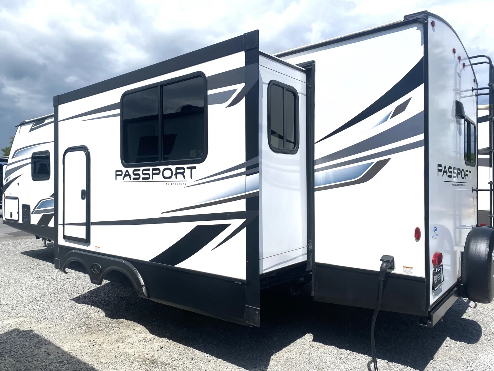 2023 Keystone Passport 2704RK - Photo 3