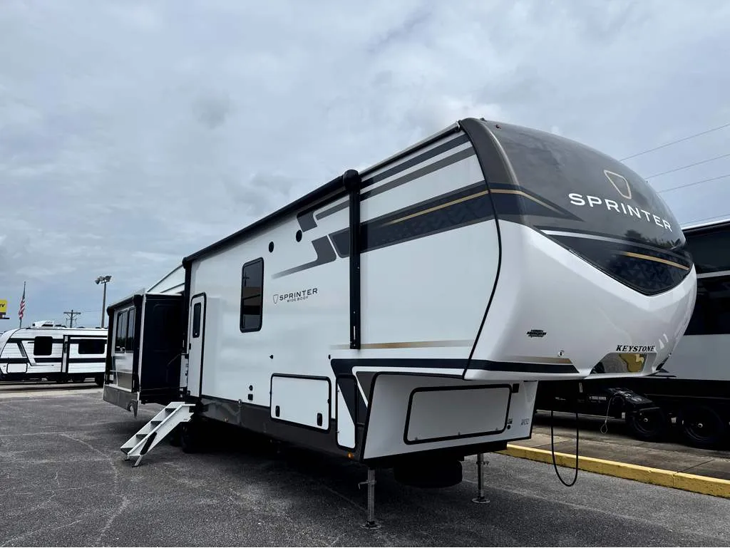 2026 Keystone Sprinter 3840LRK - Photo 2