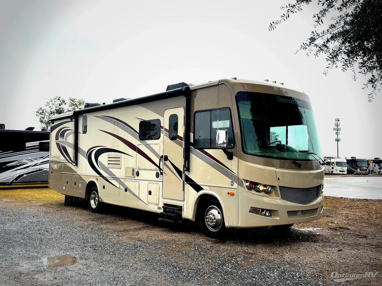 2017 Forest River Georgetown 5 Series GT5 31L5 - Photo 2