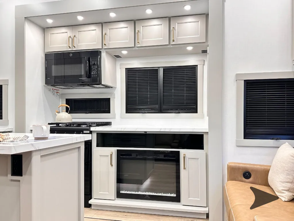 2026 Brinkley Model G 3520, Photos photo 65