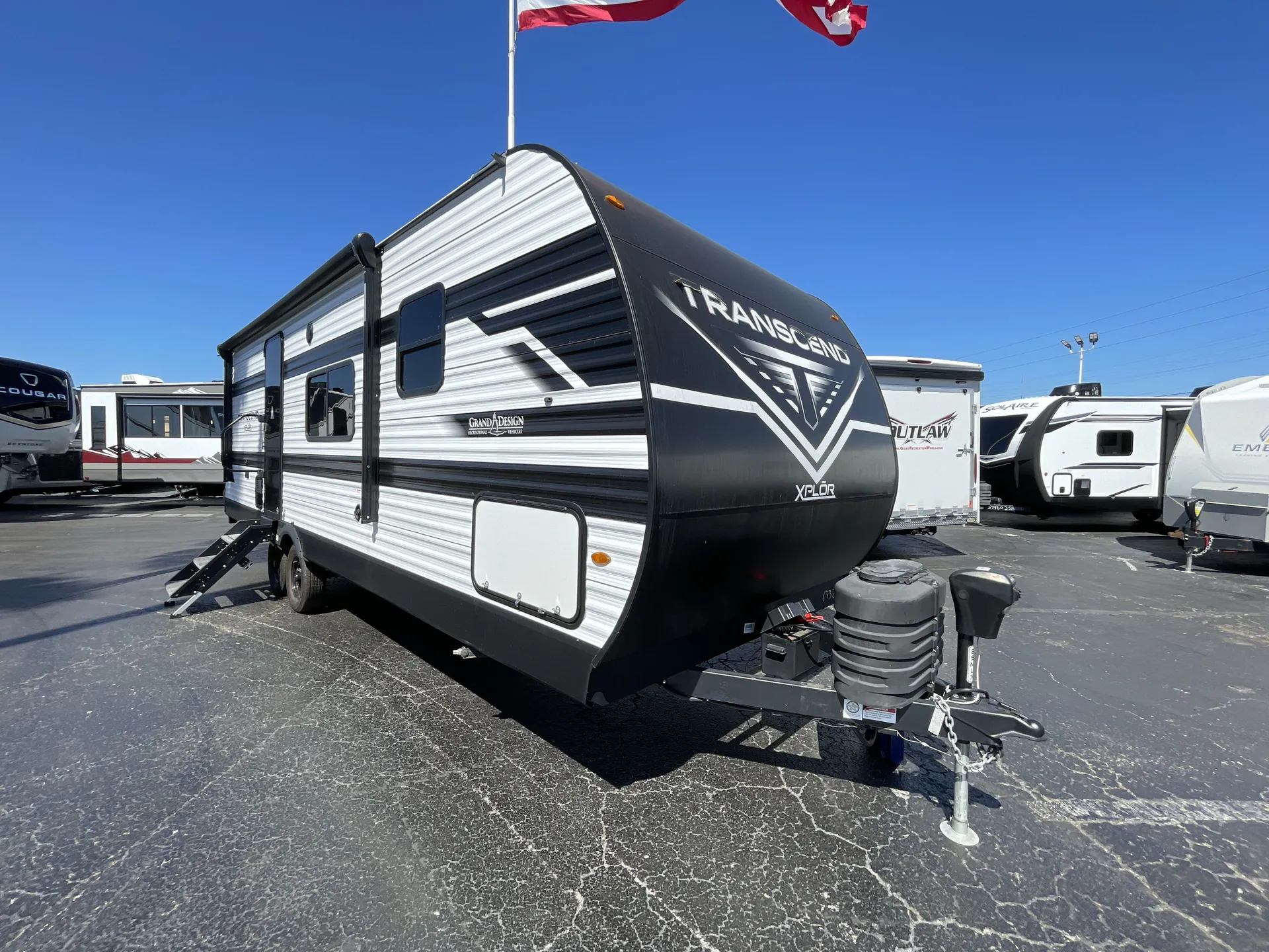2025 Grand Design Transcend Xplor 25MLX - Photo 2
