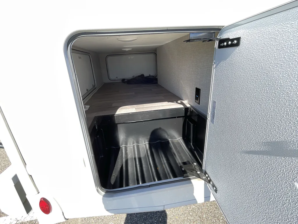 2025 Thor Motor Coach Axis 26.2, Photos photo 5