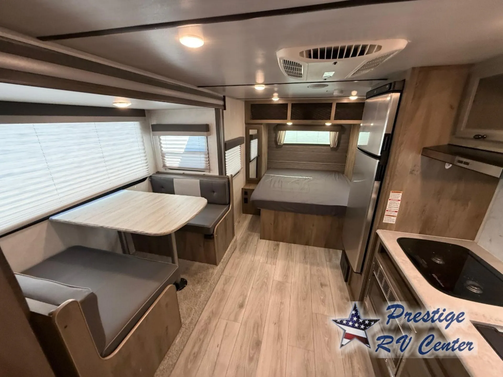 2022 Forest River Surveyor Legend 19RBLE — Photo 6