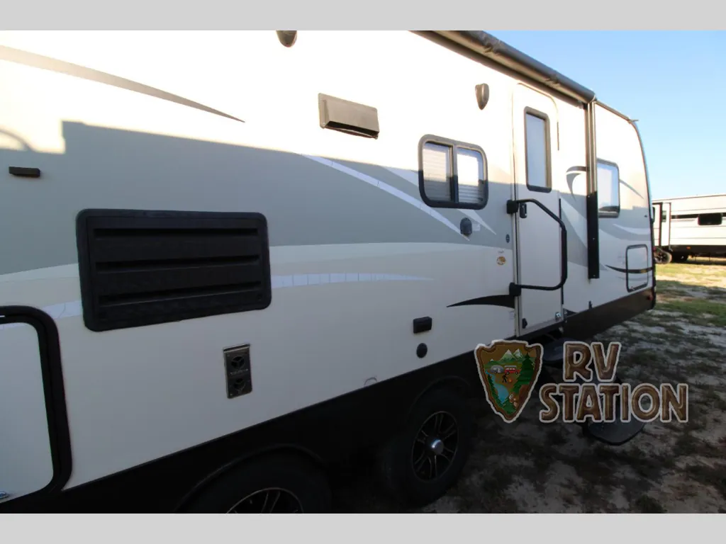 2015 Forest River Vibe 236RBS, Photos photo 13