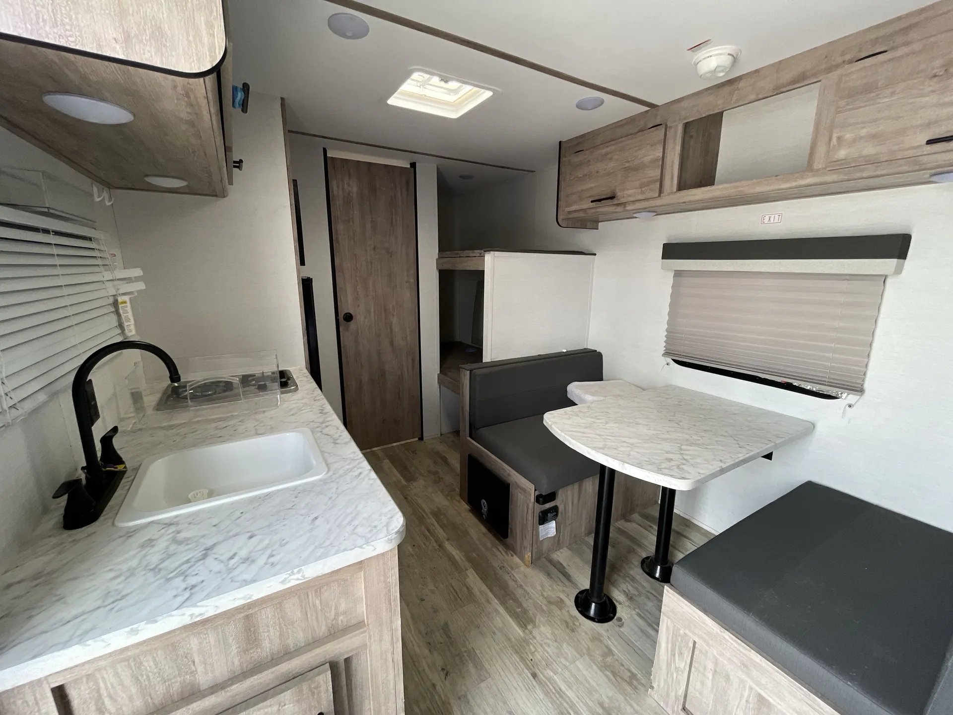 2025 gulf stream Enlighten 17BH — living area main