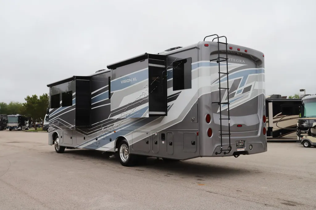 2026 Entegra Coach Vision XL 36C, Photos photo 31