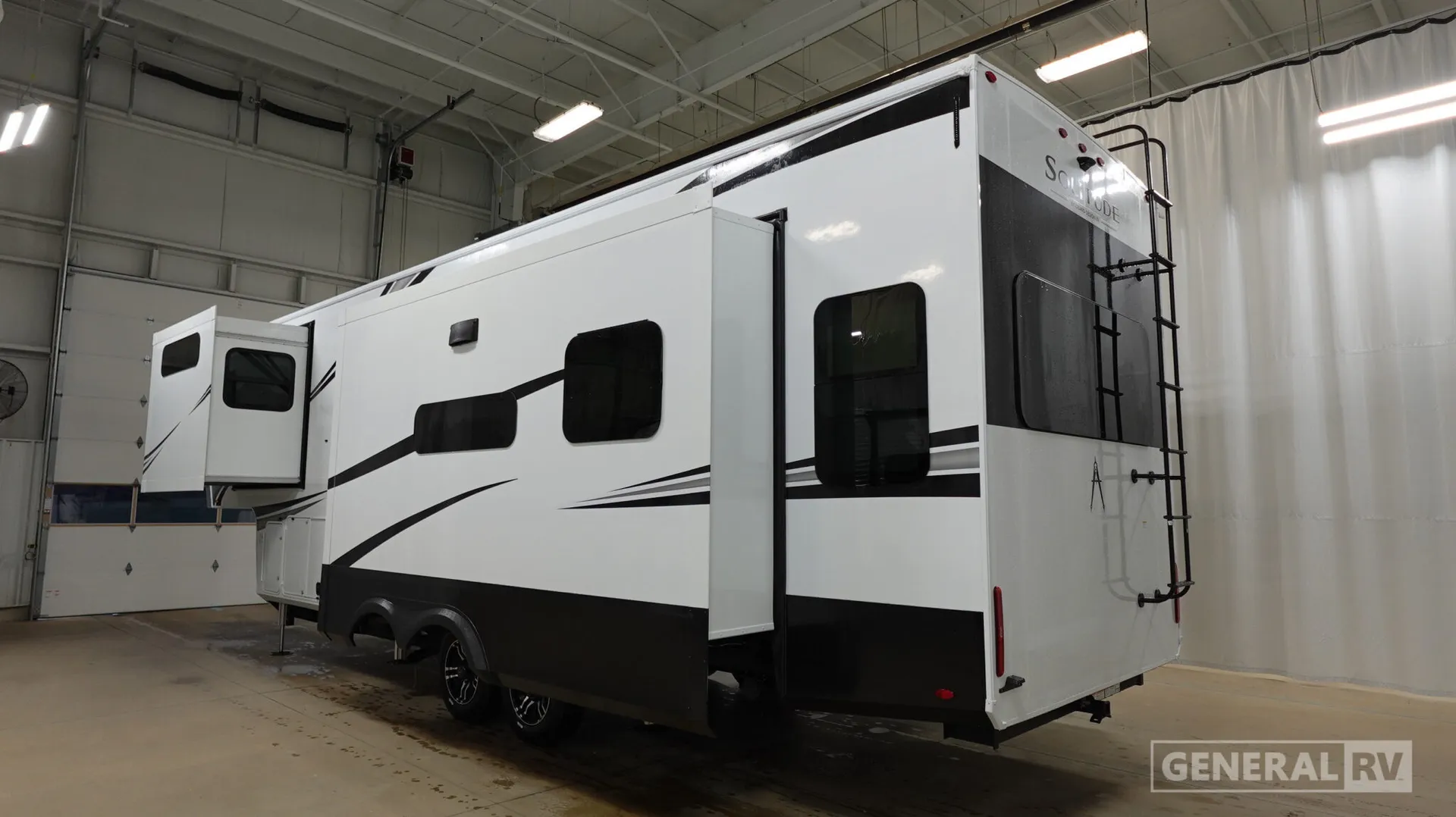 2026 Grand Design Solitude 310GK - Photo 4