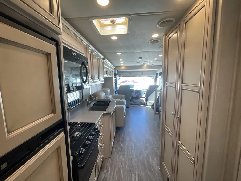 2020 Newmar Bay Star Sport 3226, Photos photo 7
