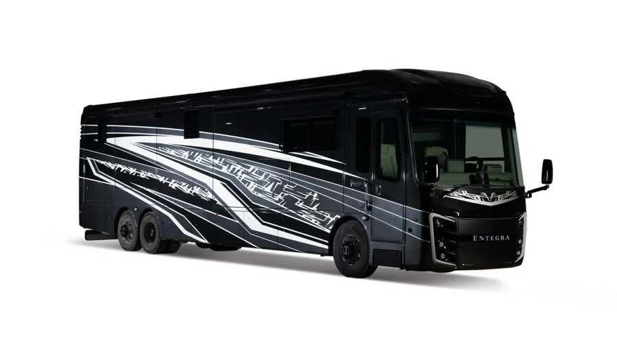 Entegra Coach Aspire 44Z exterior