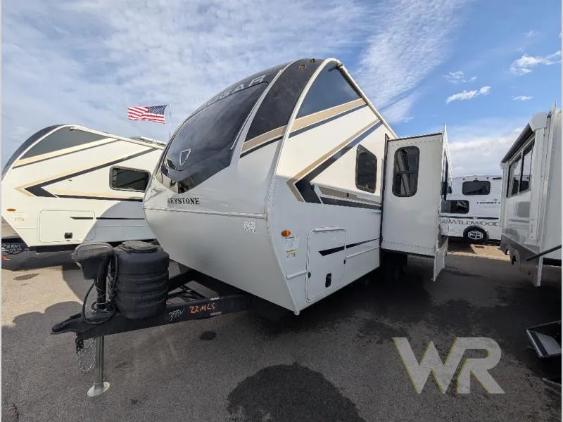 2026 Keystone Cougar Half-Ton 22MLS - Photo 3
