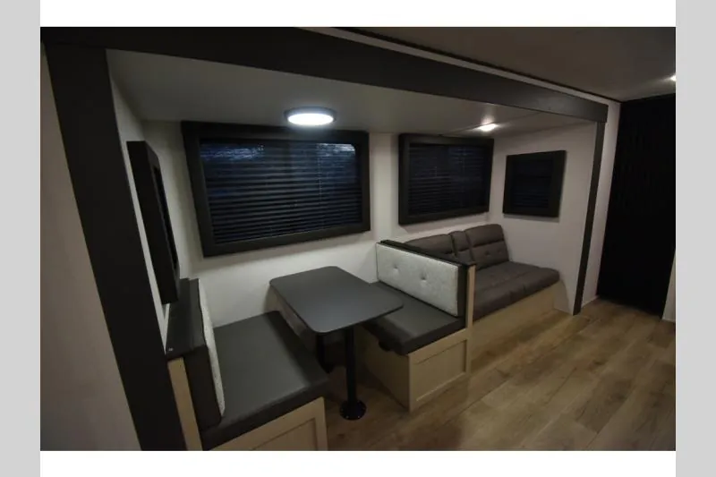 2026 Shasta RVs i-5 Edition 527BHS, Photos photo 8