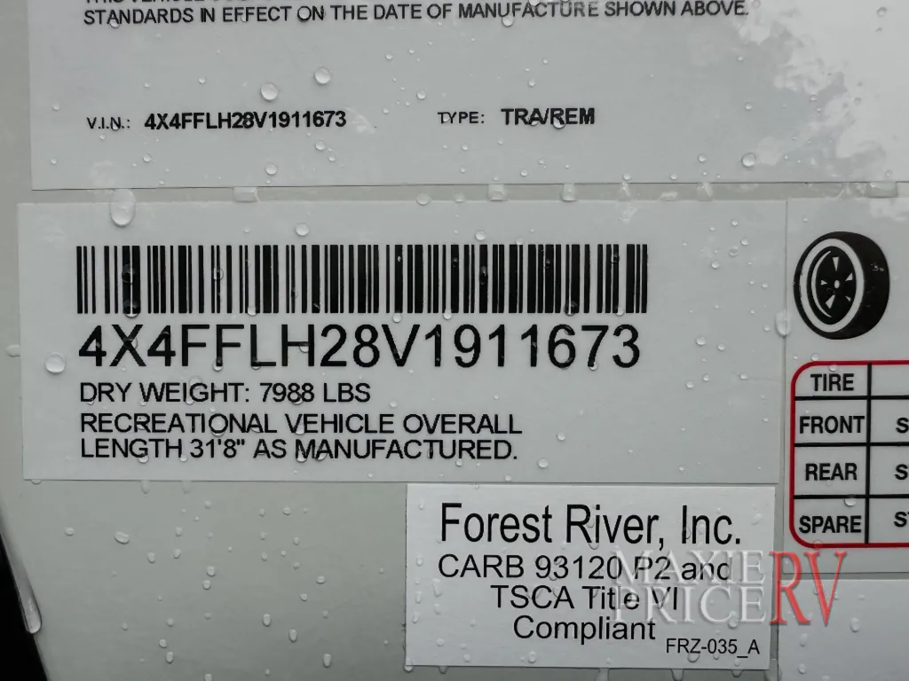 2027 Forest River Flagstaff Classic Traveler 301CRK, Photos photo 16
