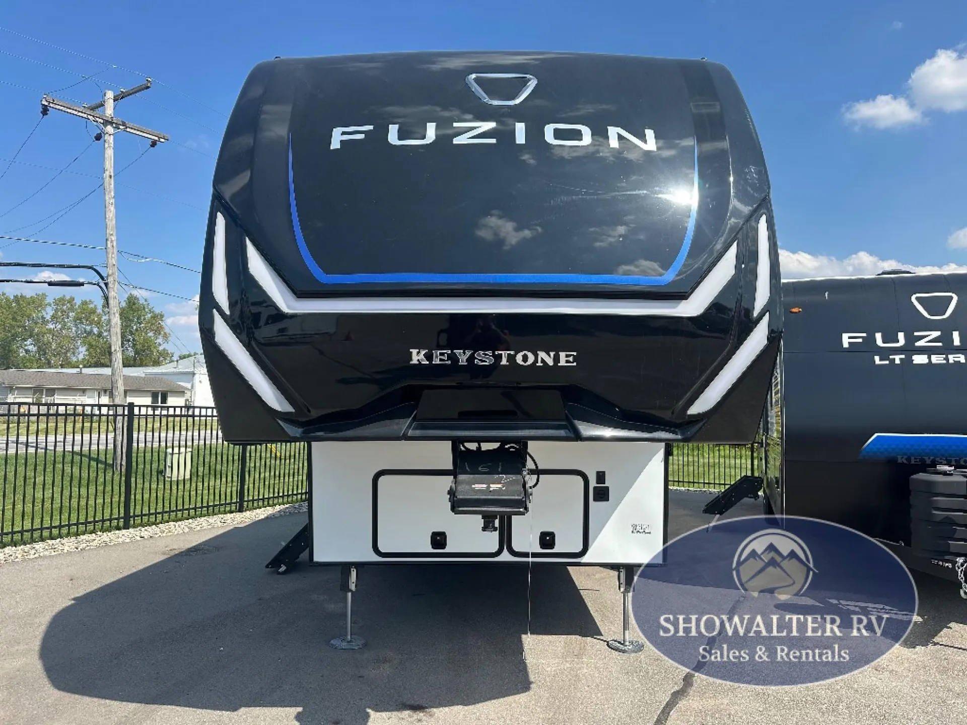 2026 Keystone Fuzion Impact Edition 367 - Photo 3