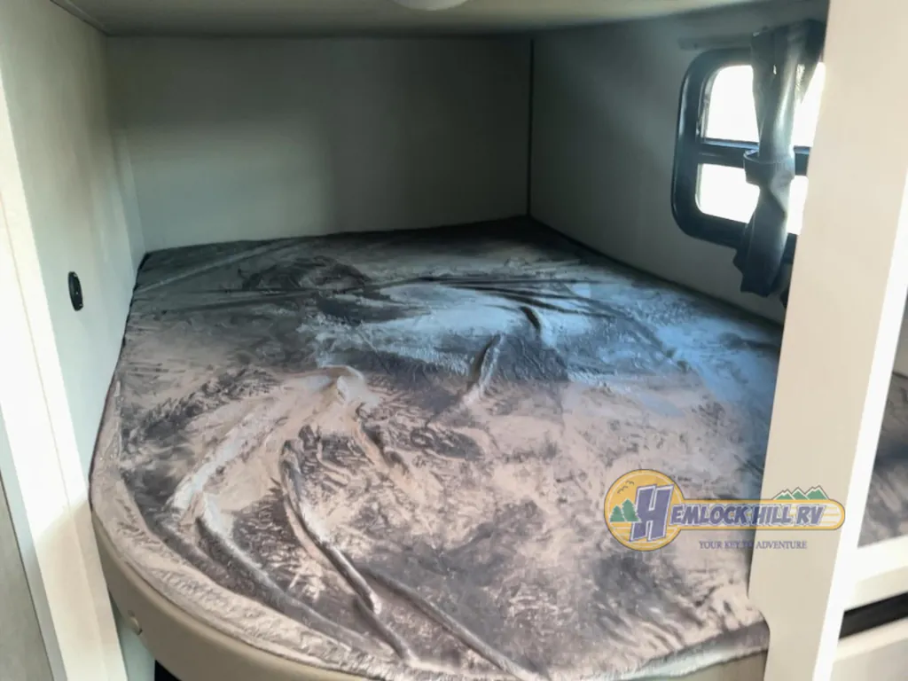 2026 Coachmen Catalina Legacy Edition 273DBHCK, Photos photo 27