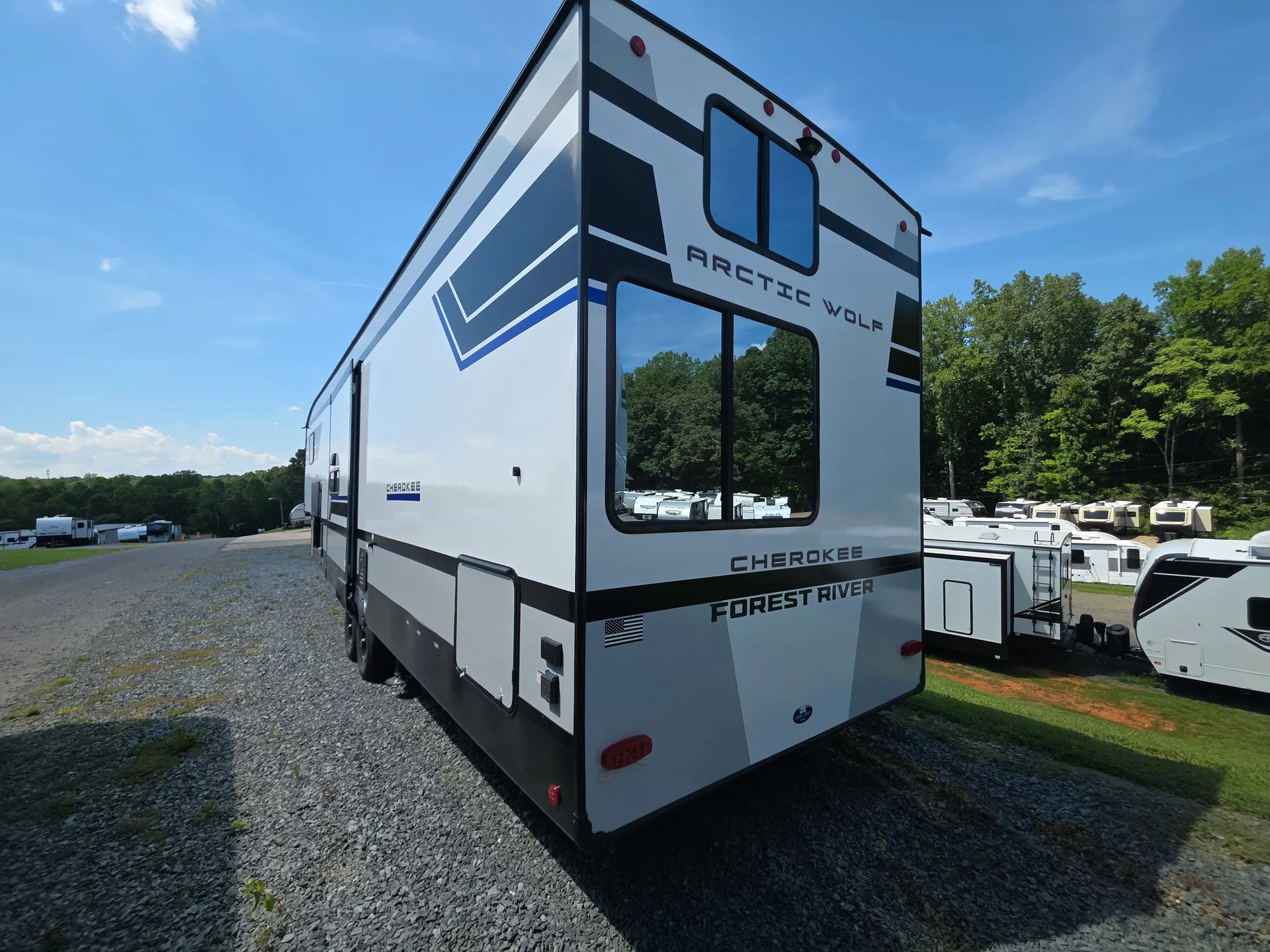 2027 Forest River Arctic Wolf 331BH — Photo 6