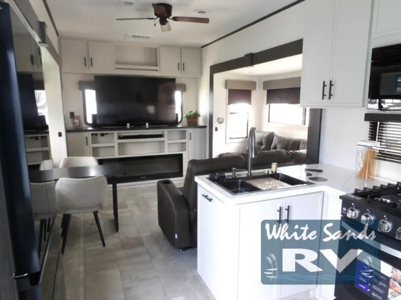 2026 Prime Time Sanibel 34LOUNGE - Photo 3