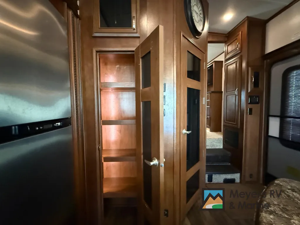 2017 Jayco Pinnacle 36FBTS, Photos photo 15