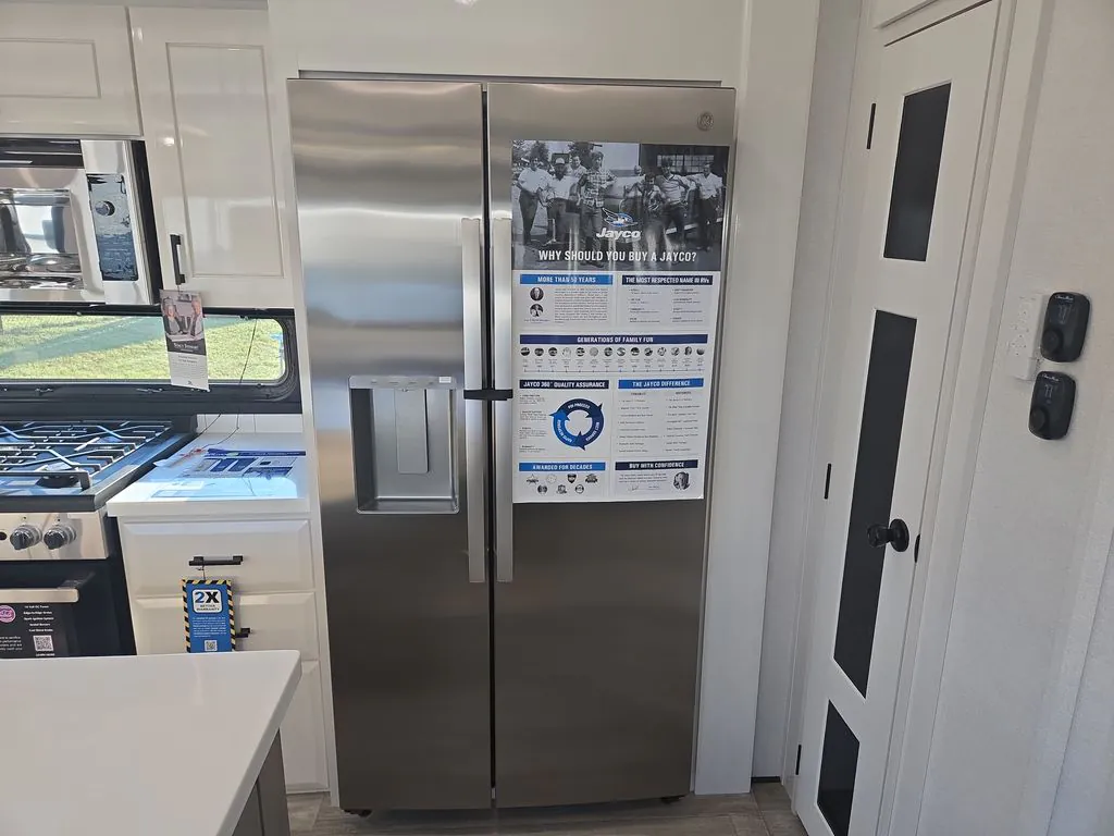 2027 Jayco Pinnacle 36FBTS, Photos photo 13