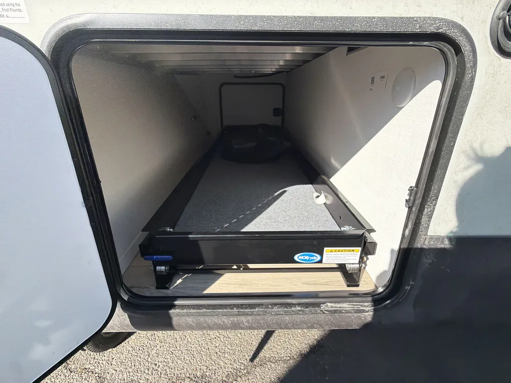 2026 Forest River Flagstaff Micro Lite 25FBT, Photos photo 15