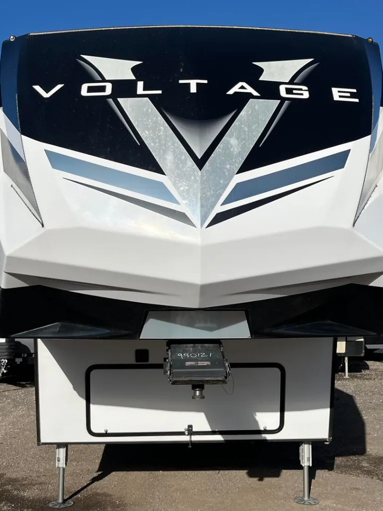 2023 Dutchmen Voltage Triton 3911 - Photo 3