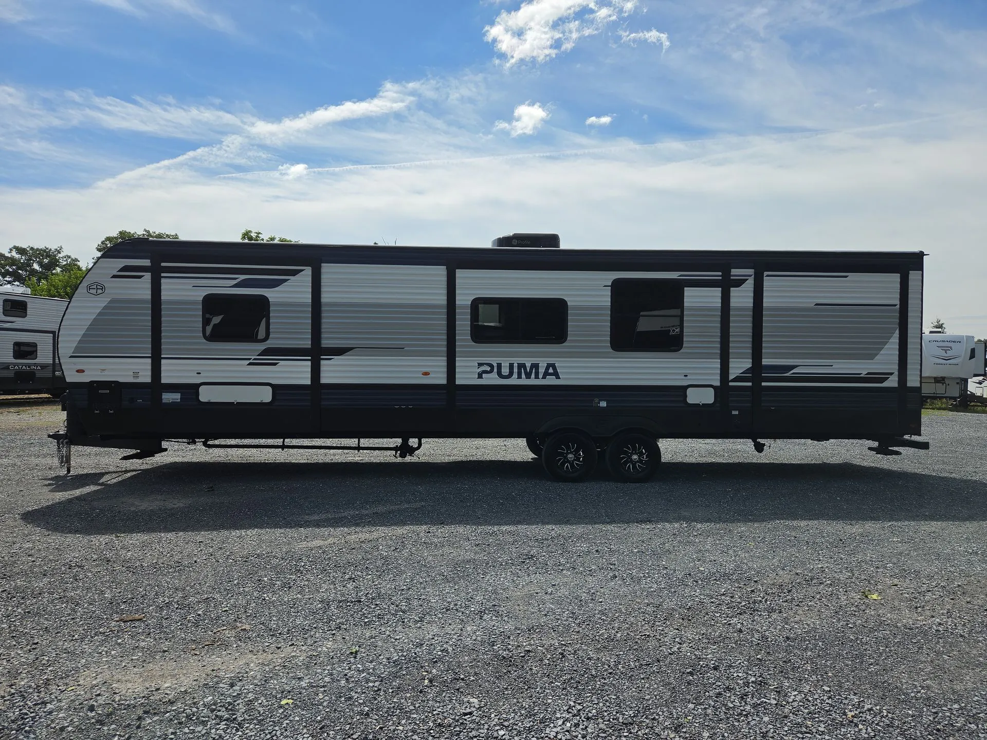 2027 Forest River Puma 32BHFS — Photo 5