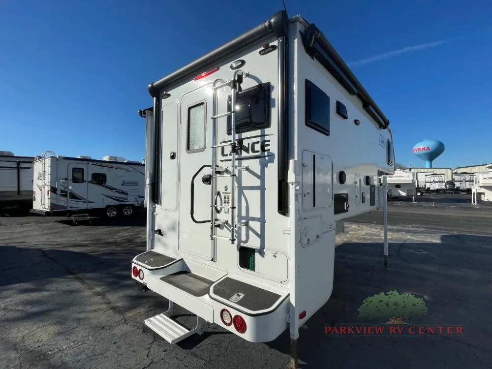 2022 Lance Lance Truck Campers 975 - Photo 3