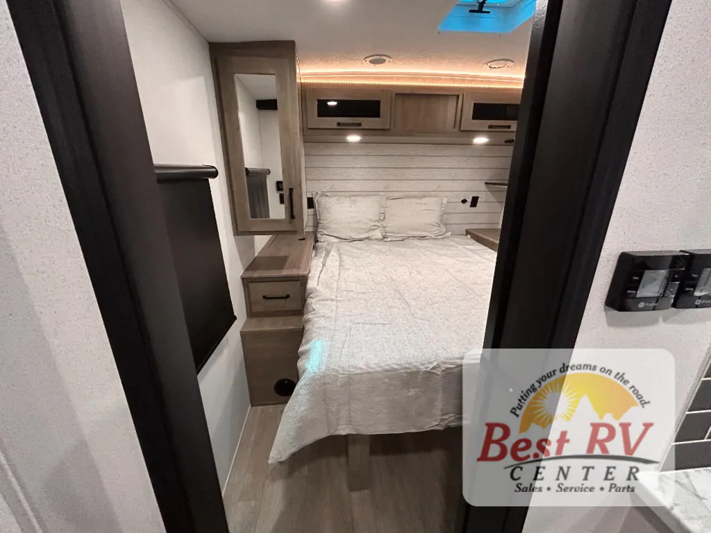 2026 Forest River Solaire 2580RBSS, Photos photo 44