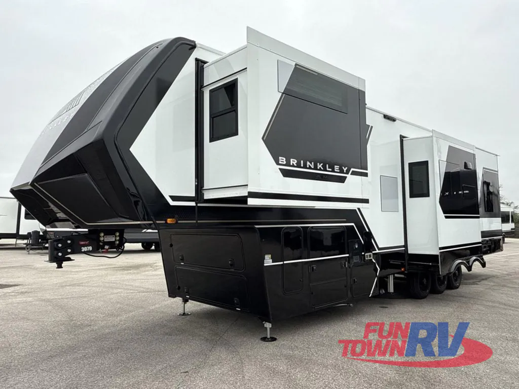 2026 Brinkley Model G 3520, Photos photo 6