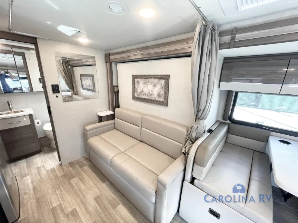 2024 Thor Motor Coach Tiburon 24FB, Photos photo 22