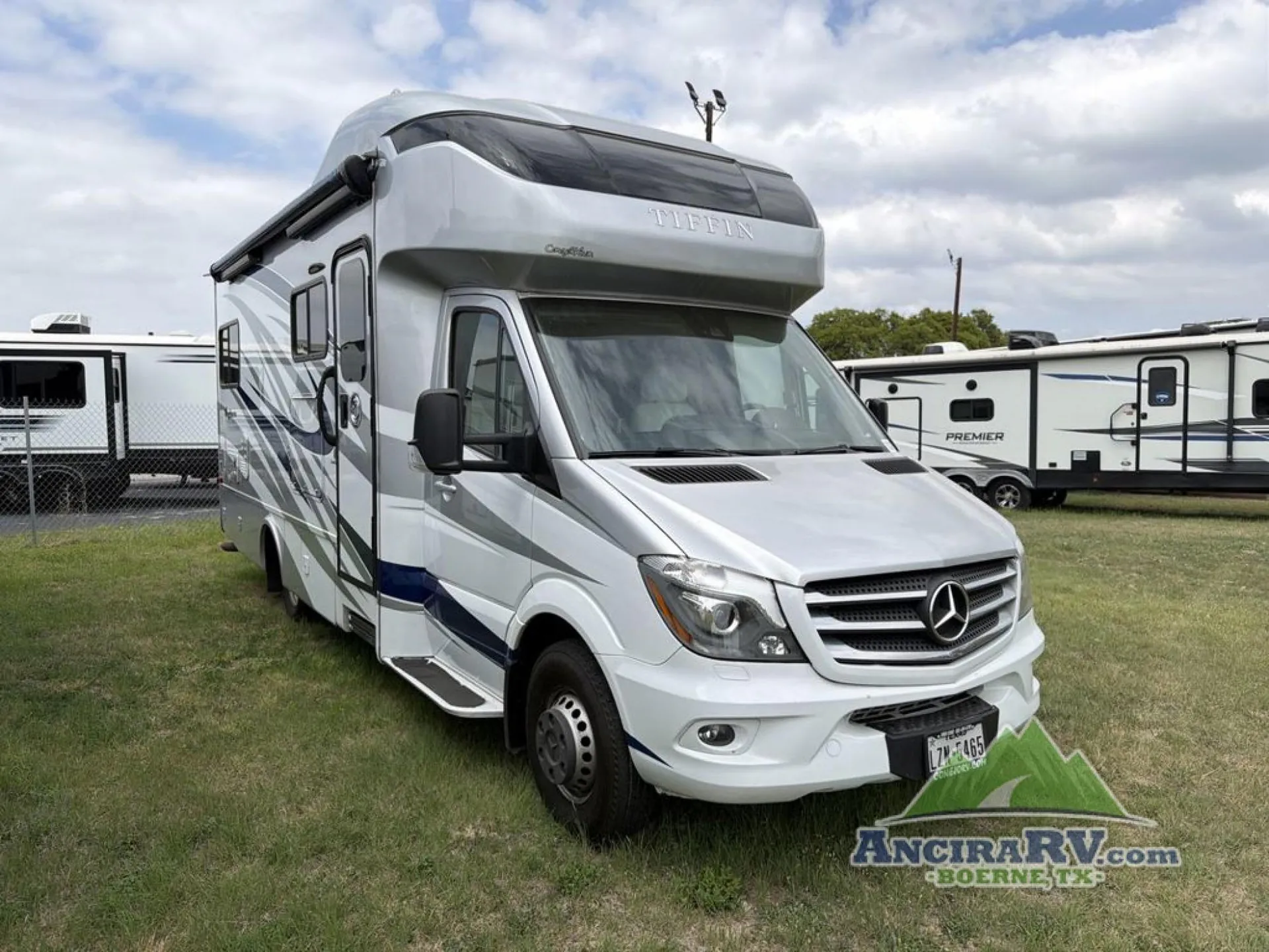 2018 Tiffin Wayfarer 24 TW - Photo 4