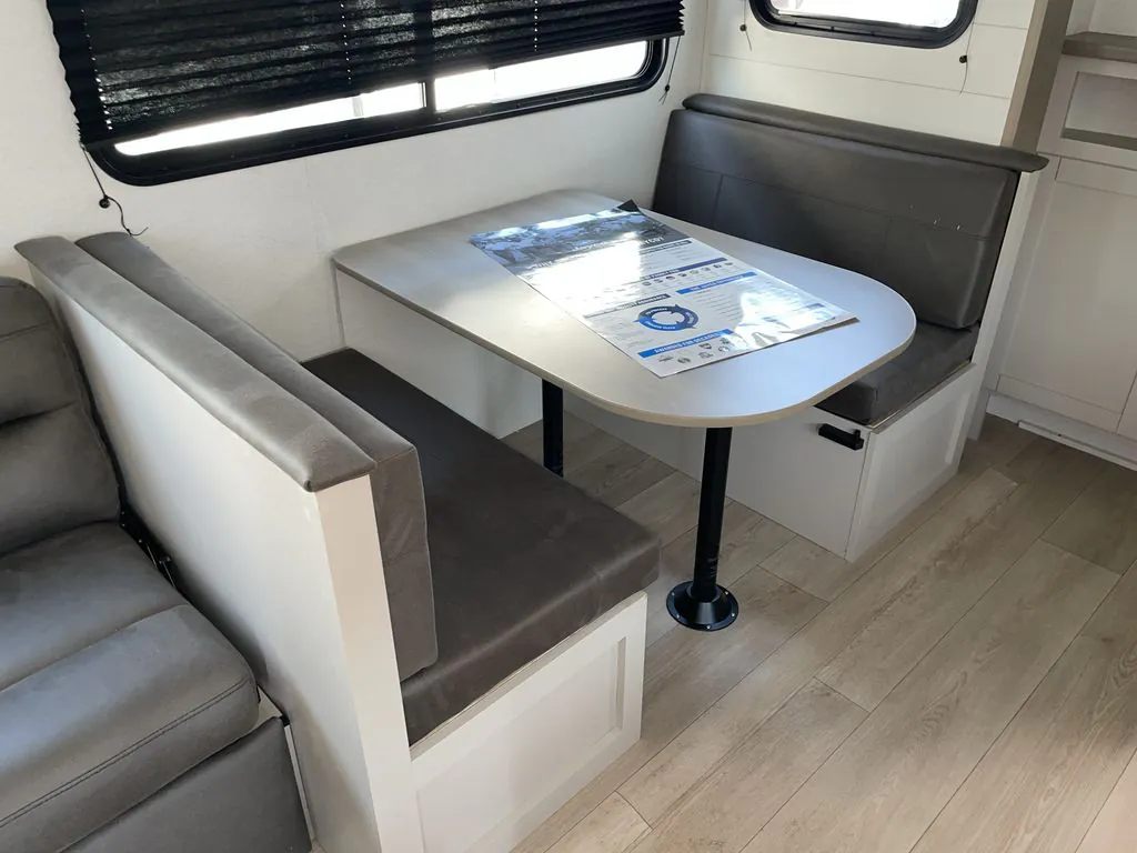 2027 Jayco Jay Flight SLX 262RLSW, Photos photo 5