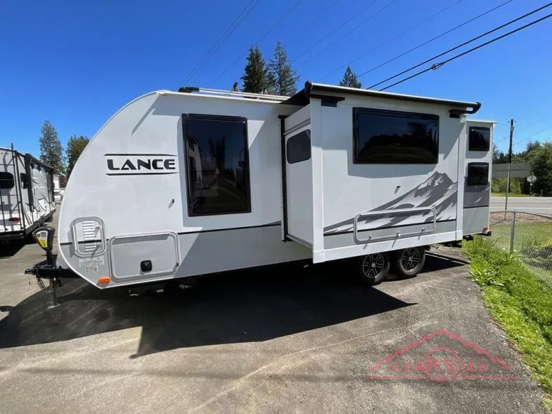 2025 Lance Lance Travel Trailers New    2185 - Photo 2